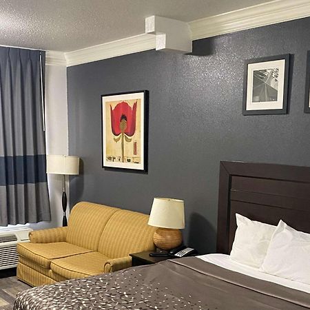 Rodeway Inn Stephenville Zimmer foto