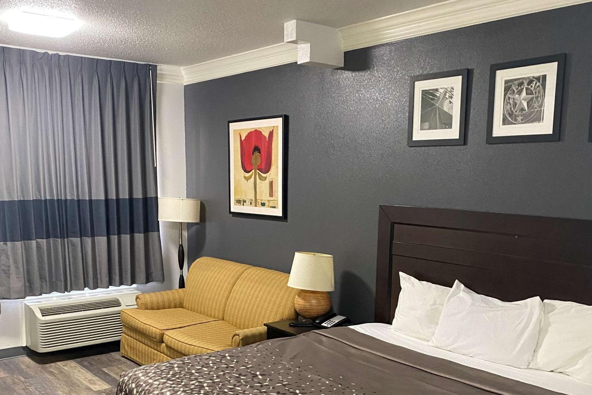 Rodeway Inn Stephenville Zimmer foto